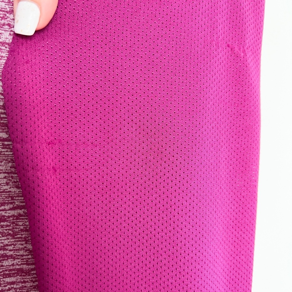 Under Armour Sweater Light Weight All Season Gear - Picture 4 of 5